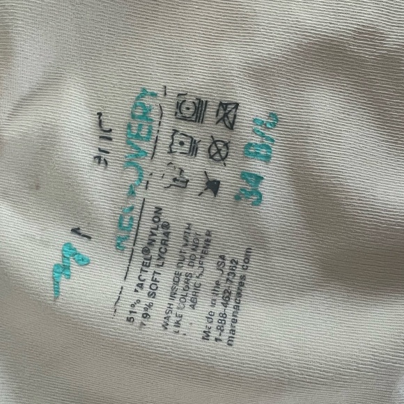 Marena surgical Women's bra - Picture 5 of 6